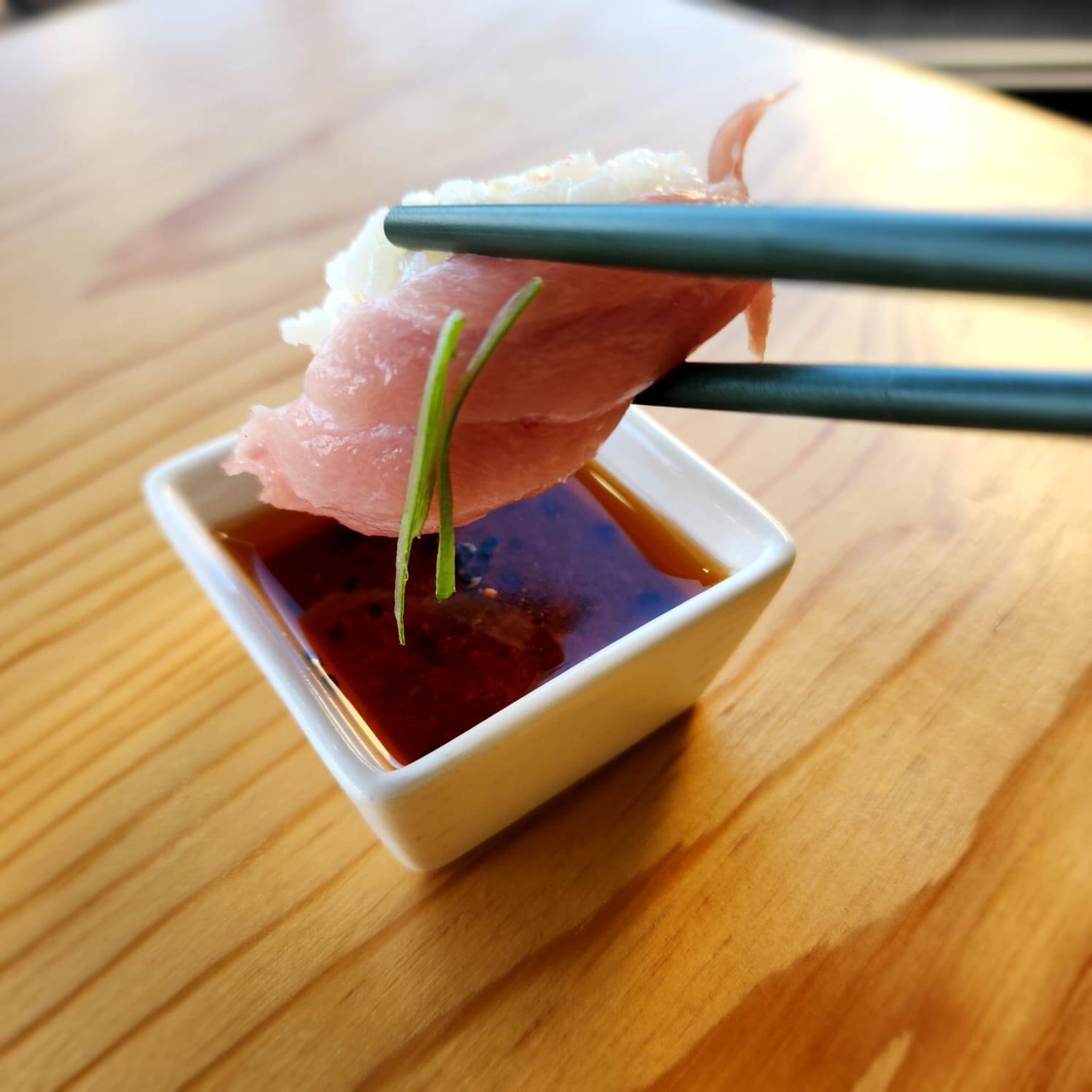 Pescado de Temporada Temaki 2 pzas