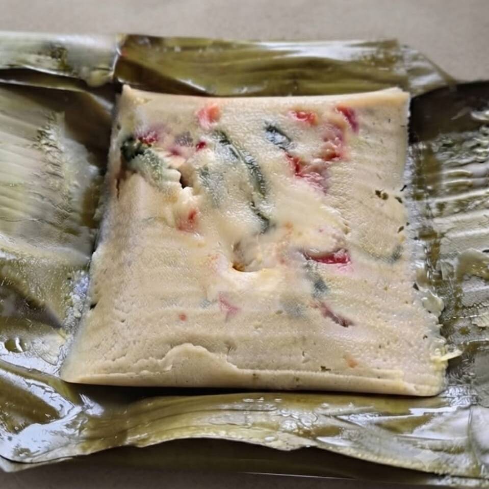 TAMAL DE RAJAS CON QUESO