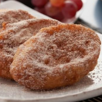 Rabanada tradicional , unidade, sequinha e ao mesmo tempo bem molhadinha por dentro.