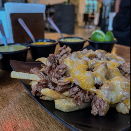 Papas a la francesa con arrachera