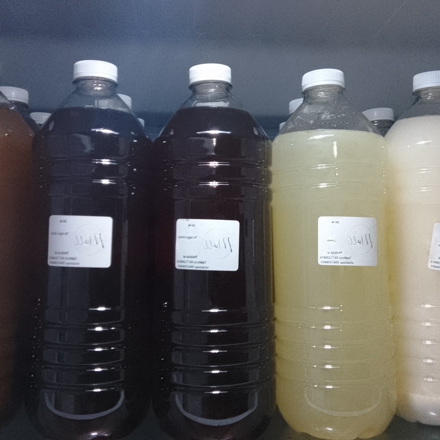 Te negro con limon
