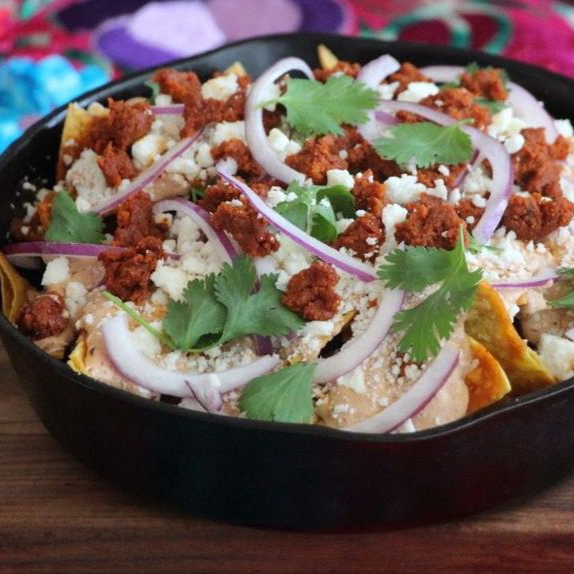 Chilaquiles con Chorizo