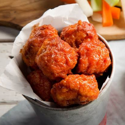 Boneless Chicos