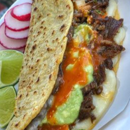 Quesadilla con Carne