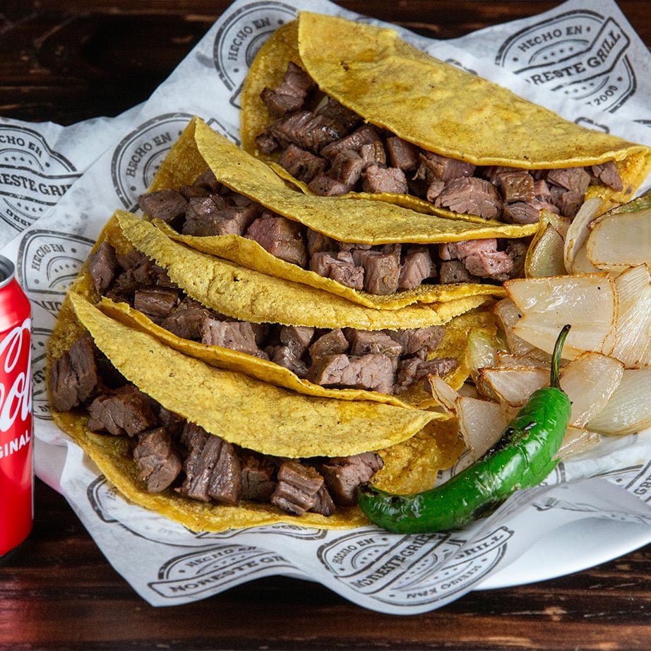 Combo de 4 tacos de carne asada con refresco copy