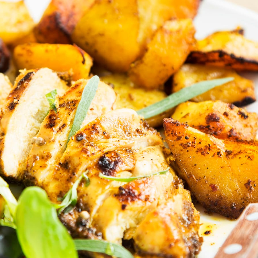 Refeição congelada, 7 minutos no micro ondas e pronto.