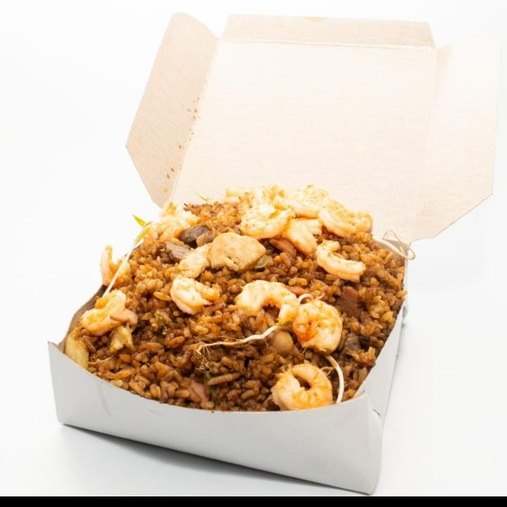 Media Arroz Chino (4 Carnes) 3 Person. 50% Dscto