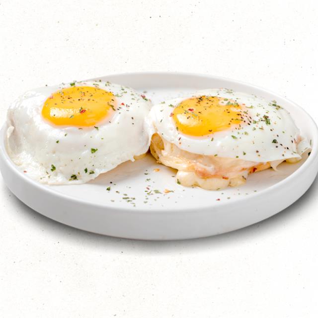 Frijolitos con Huevo Bisquet.