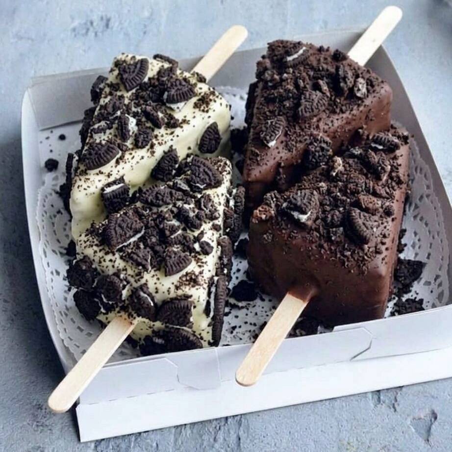 Paleta de Cheesecake con Oreo