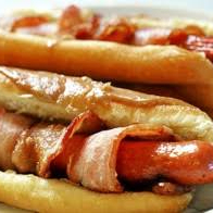 3 Hot Dogs Clasicos con Tocino