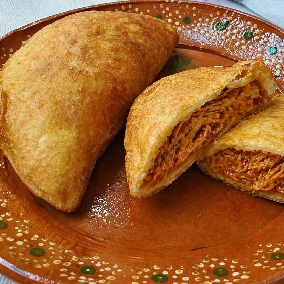 Empanada de Pierna Adobada
