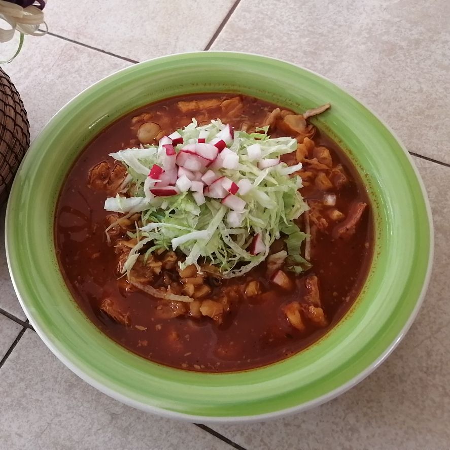 Pozole Mixto