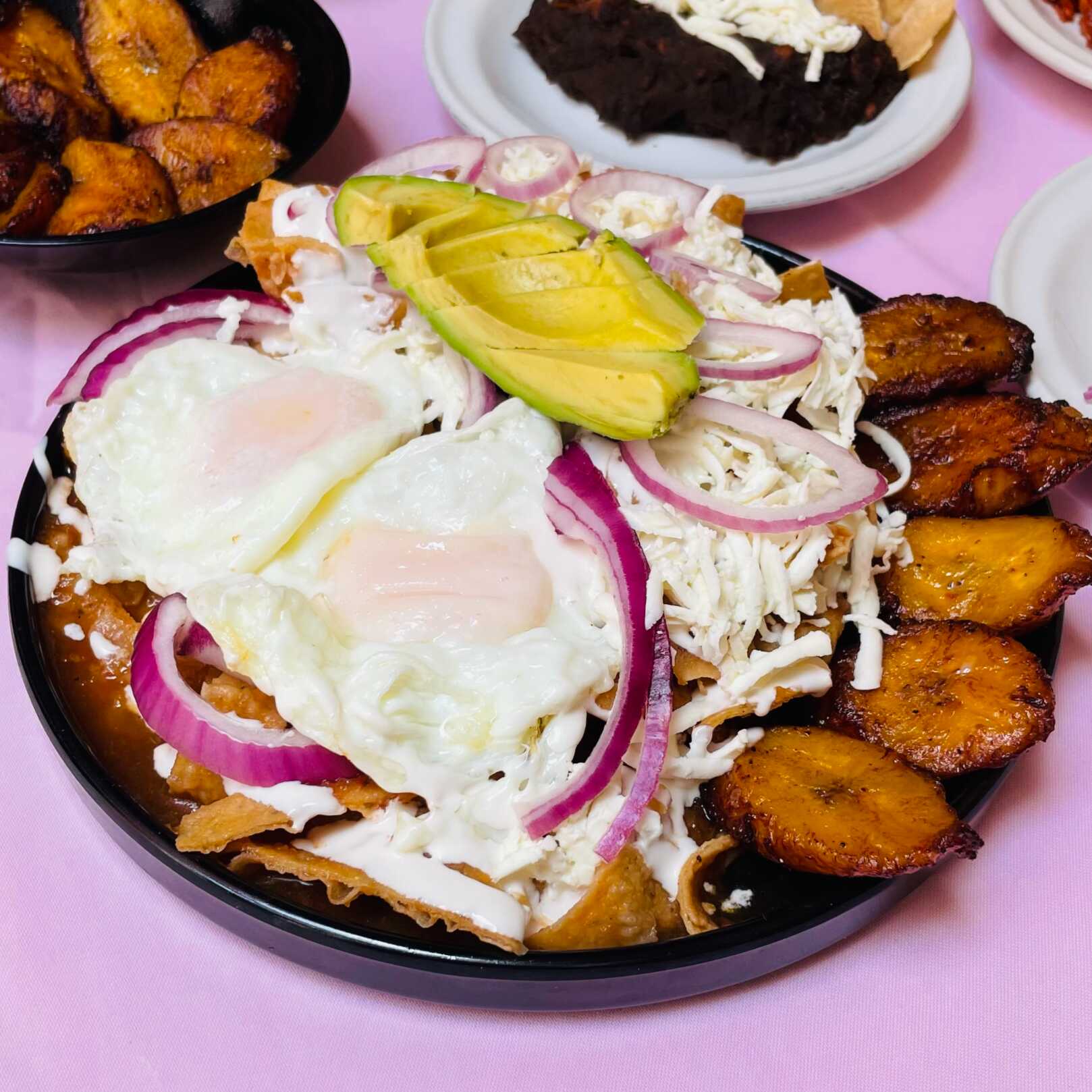 Chilaquiles Rojos (No Pica)