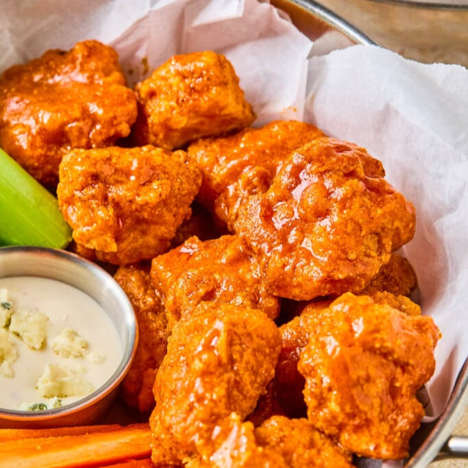 Boneles Búfalo + papas
