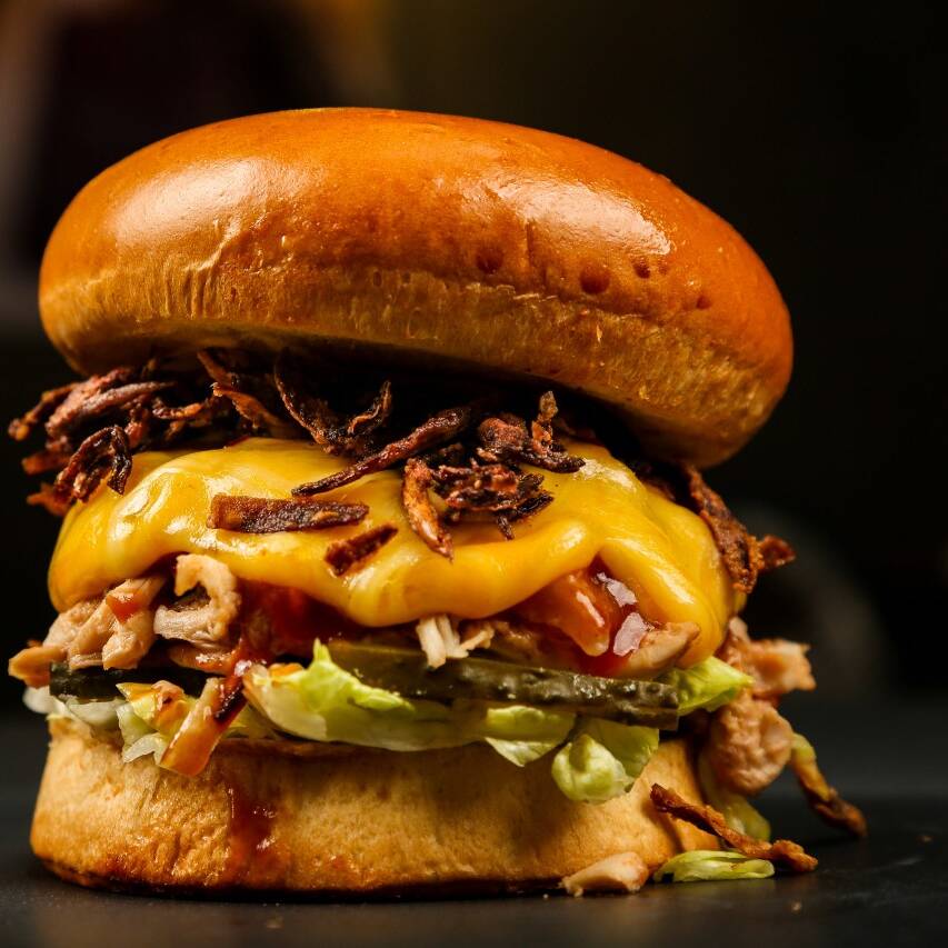 Hamburguesa BBQ + Papas Francesas + Gaseosa 250ml