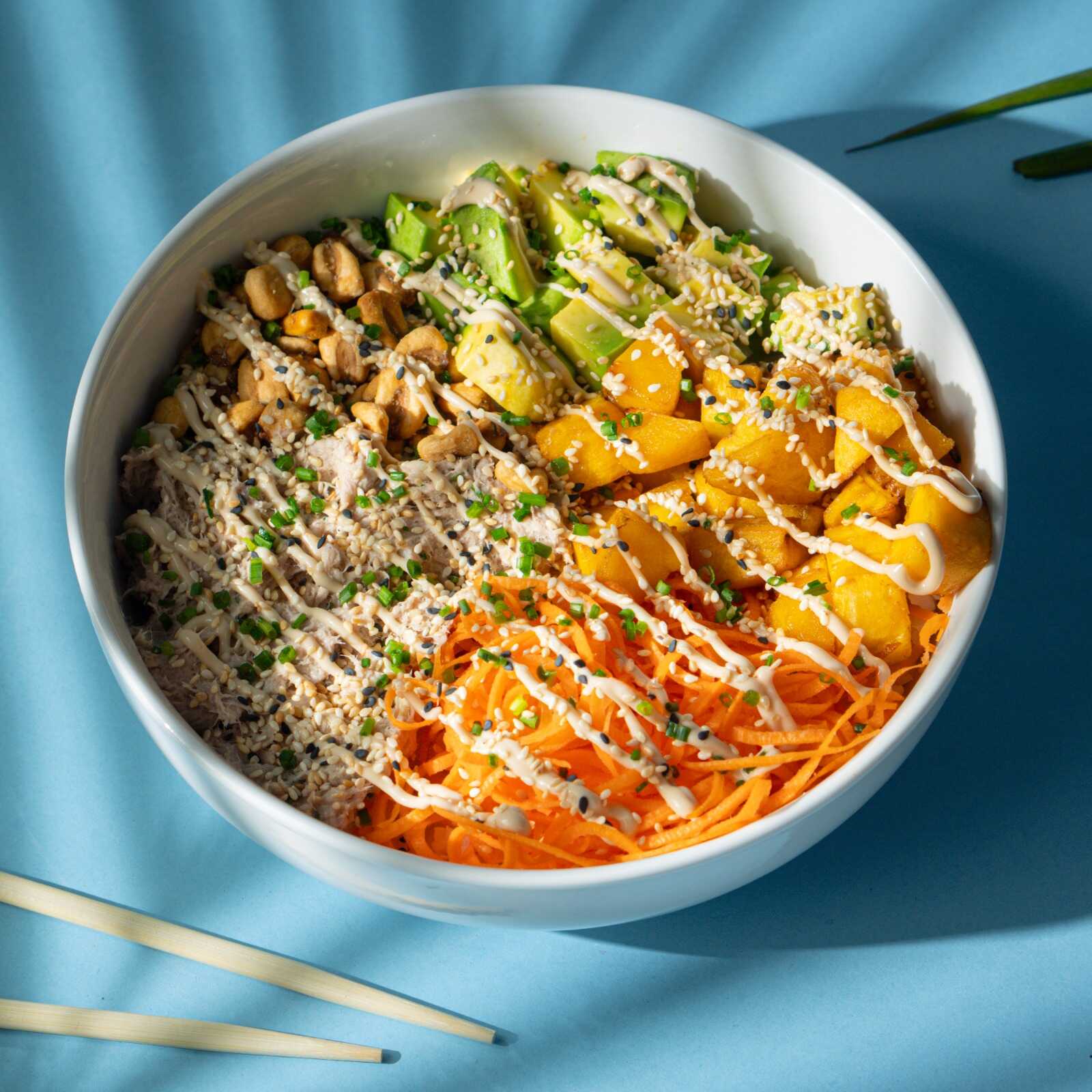 Poke Atún Tropical.