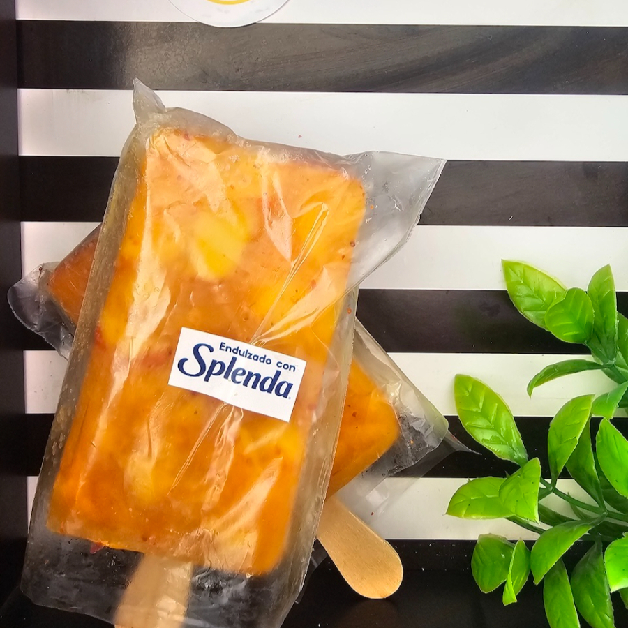 Paleta de Agua Mango con Chile Endulzado Splenda