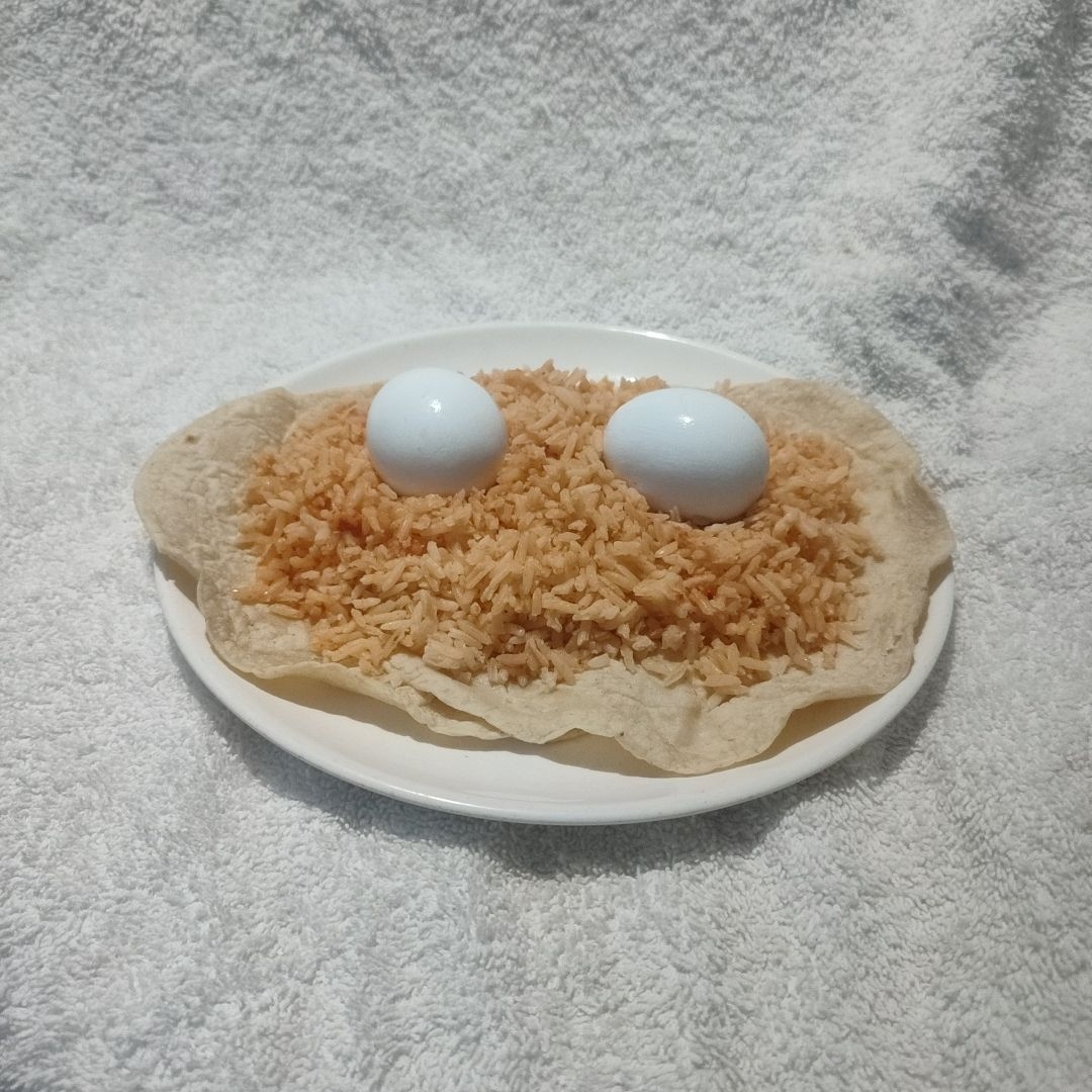 Taco de Huevo duro + Agua
