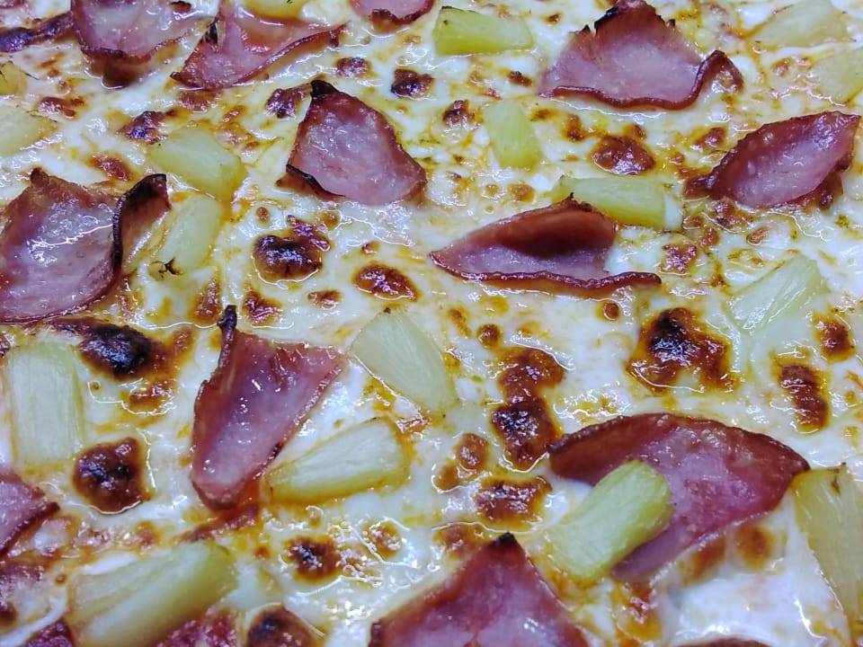 Pizza Grande Hawaiana