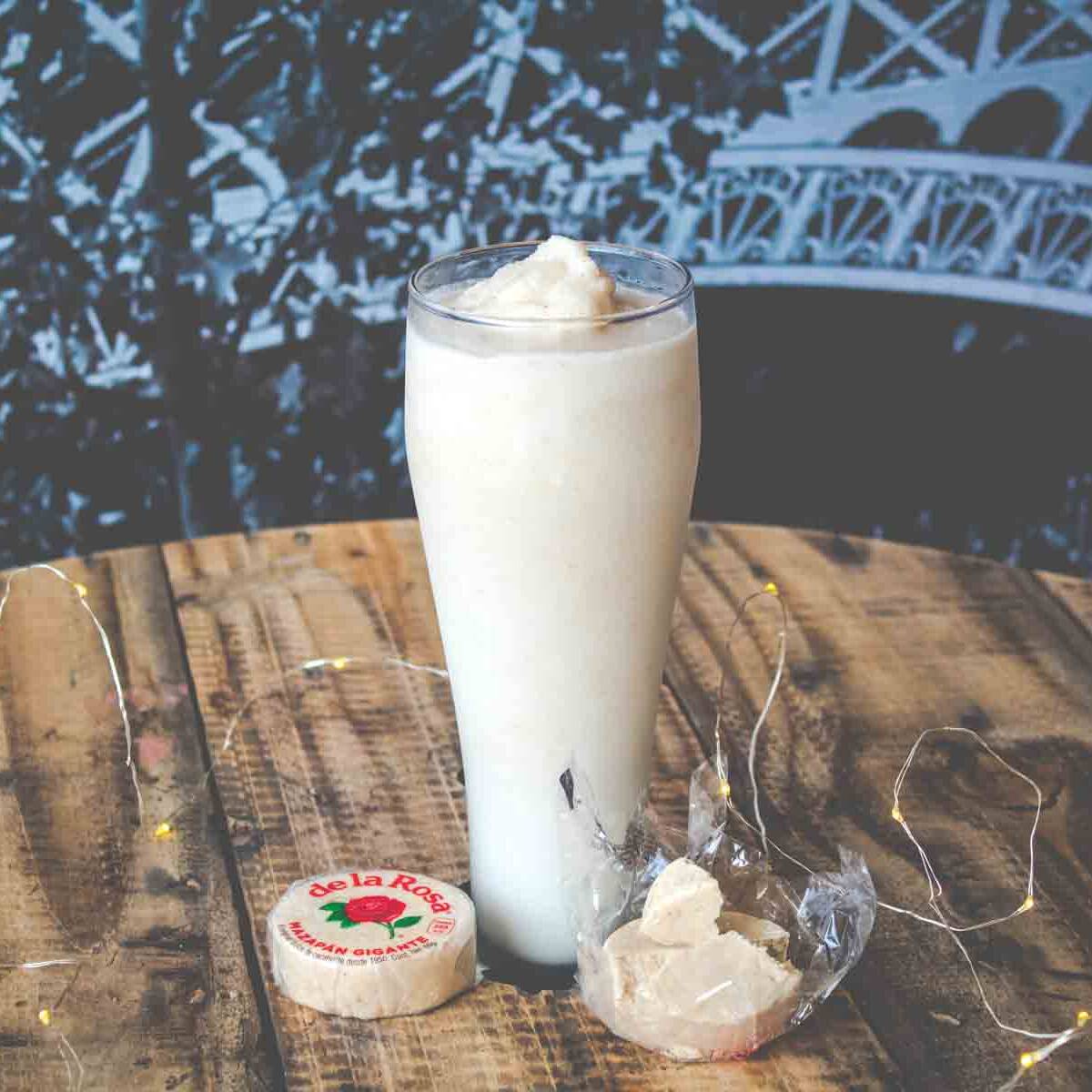 Capuchino Rompope