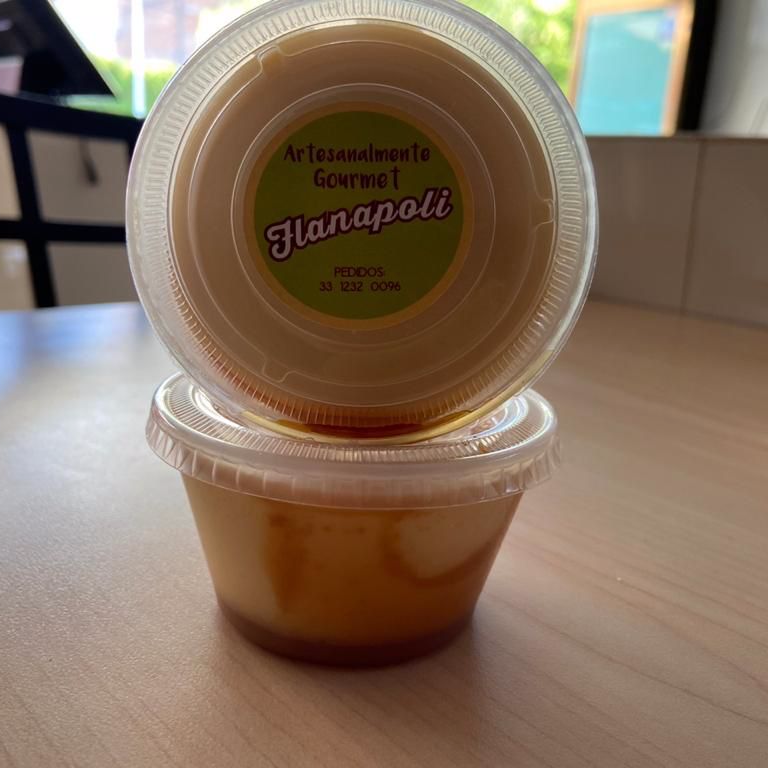 Flan de Queso Crema y Cajeta