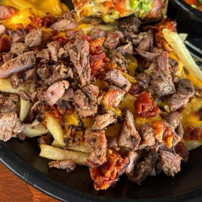 Francesas, Queso, Tocino y Arrachera