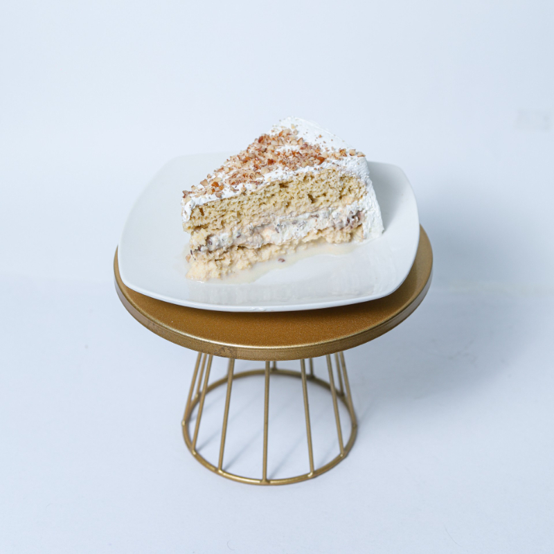 Pastel 3 Leches de Manjar con Nuez