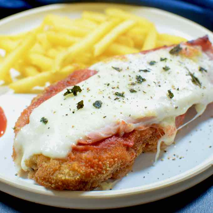 Milanesa Napolitana