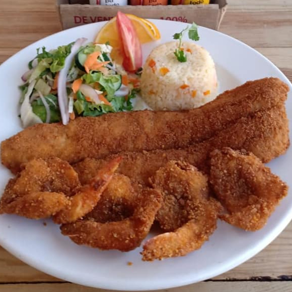 Filete + Camarones Empanizados