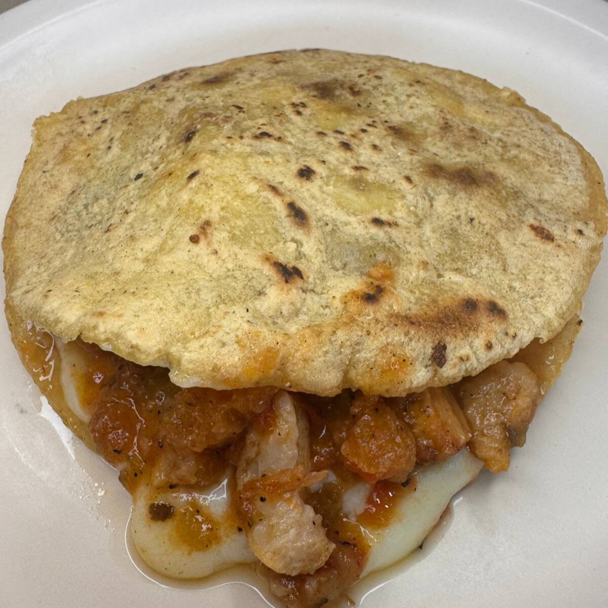 GORDITA CON QUESO