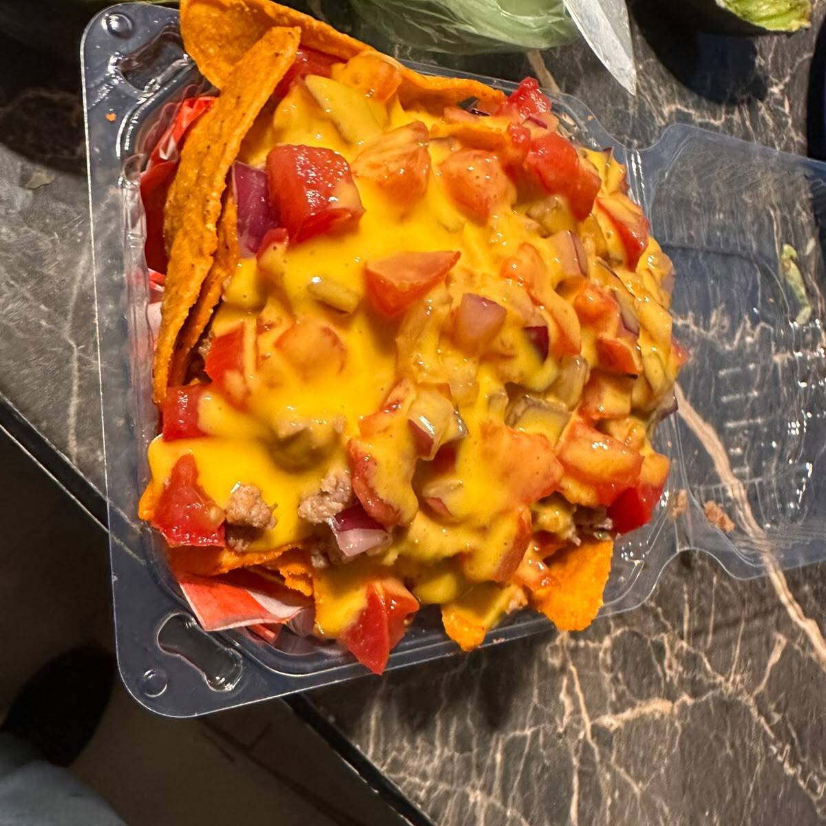 Nachos de queso con carne