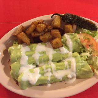 Orden de 5 Flautas con Papas y Ensalada