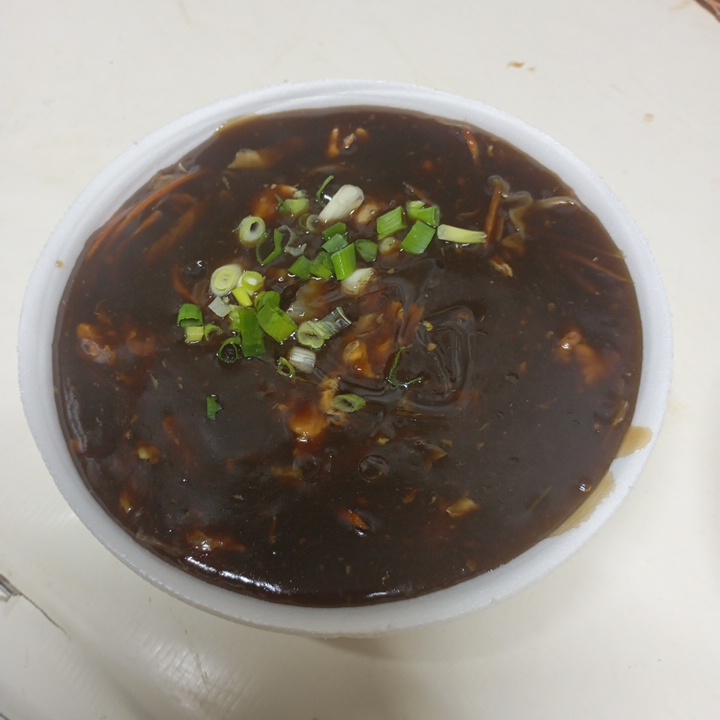 camarão, carne, frango, cenoura, e repolho