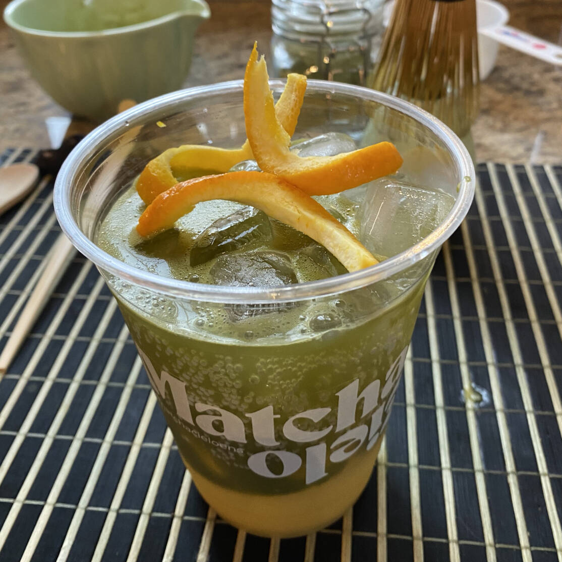 MATCHA AMANECER *REFRESHER* 16OZ