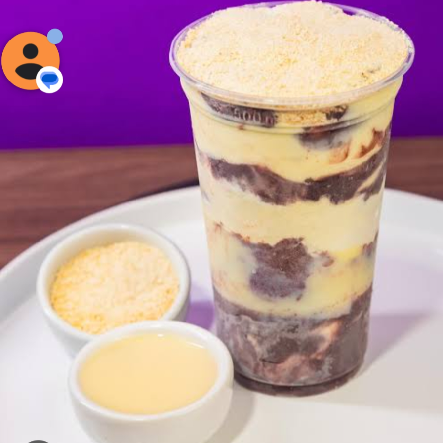 açai,granola,creme de ninho