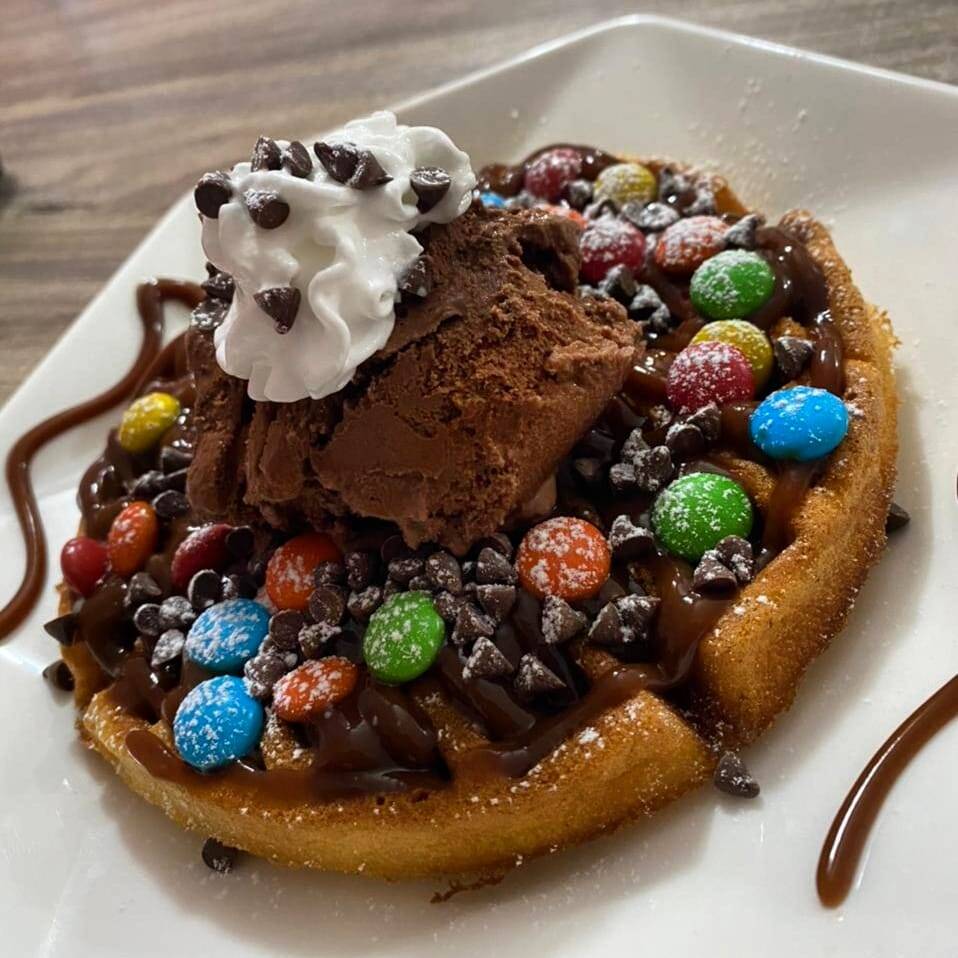 Waffle Explosión Chocolate