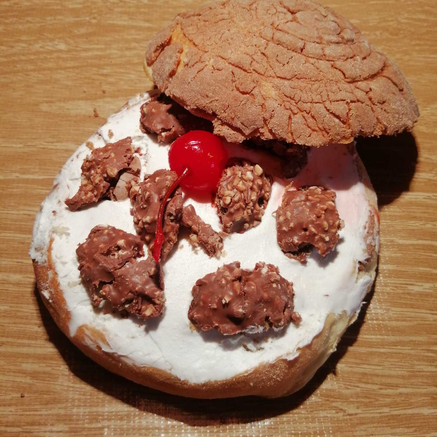 Concha de Ferrero Rocher