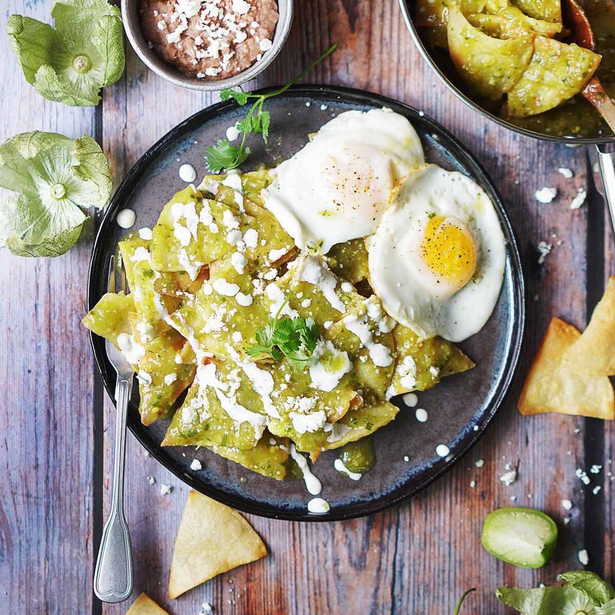 Chilaquiles Verdes con Huevo
