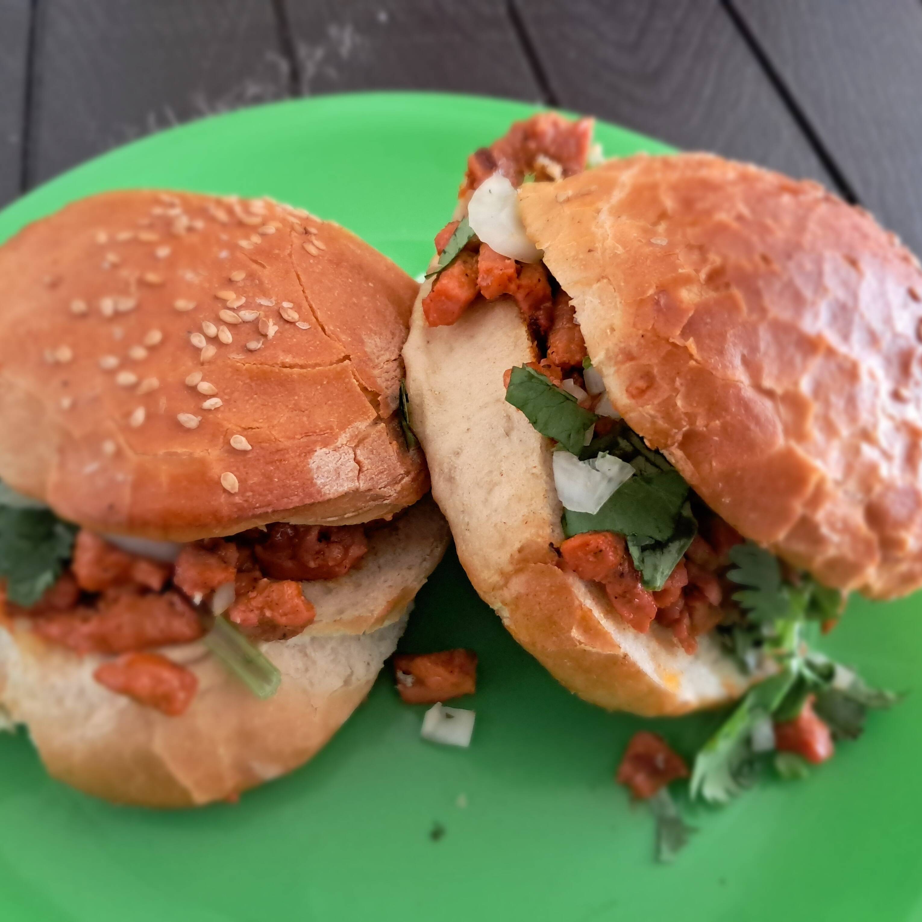 Cemitas de Bistec