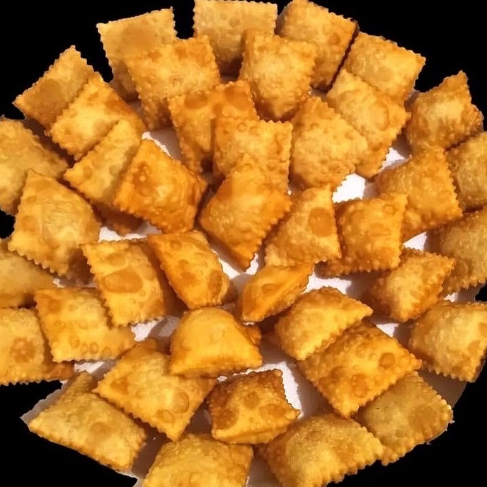 Carne, queijo, frango, pizza e variados