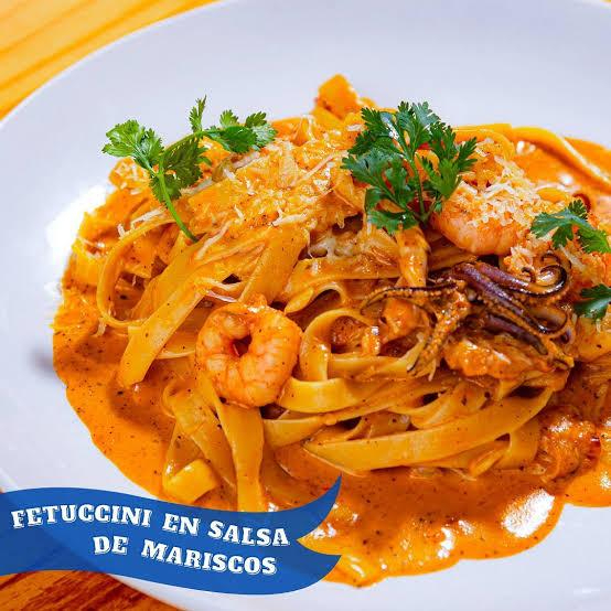 FETUCCINI EN SALSA DE MARISCOS
