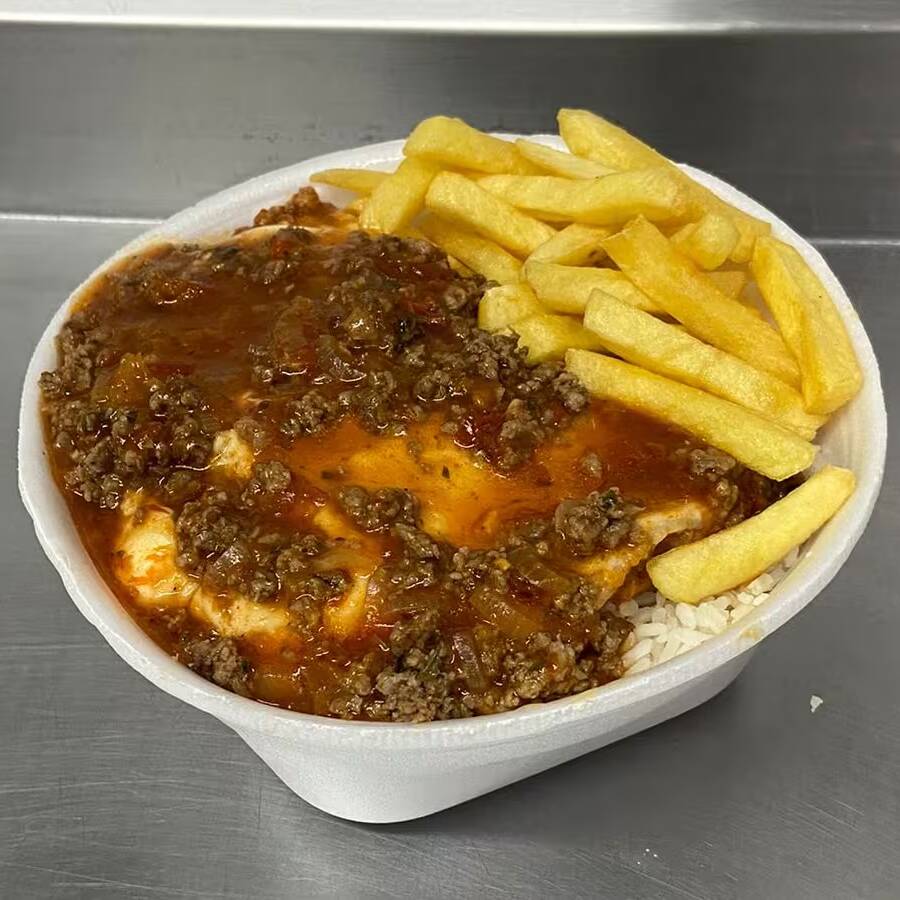 Arroz, Feijão, Lasanha pequena, Batata Frita