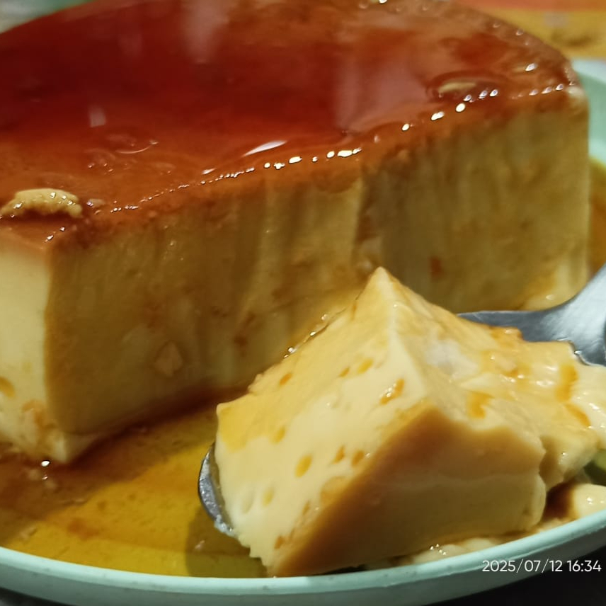 Flan Napolitano