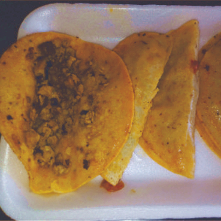 POLLO EN SALSA VERDE *