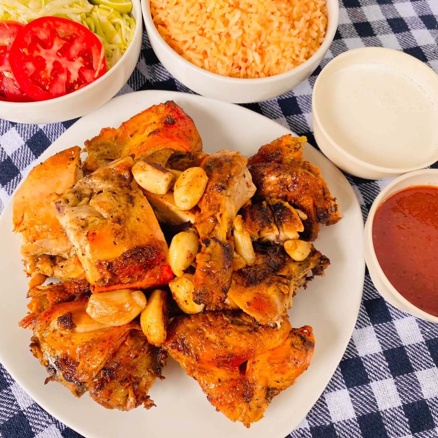 Pollo al mojo de ajo