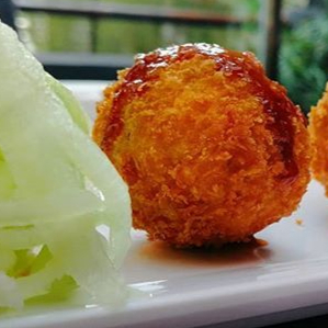 YAKI-BOLA