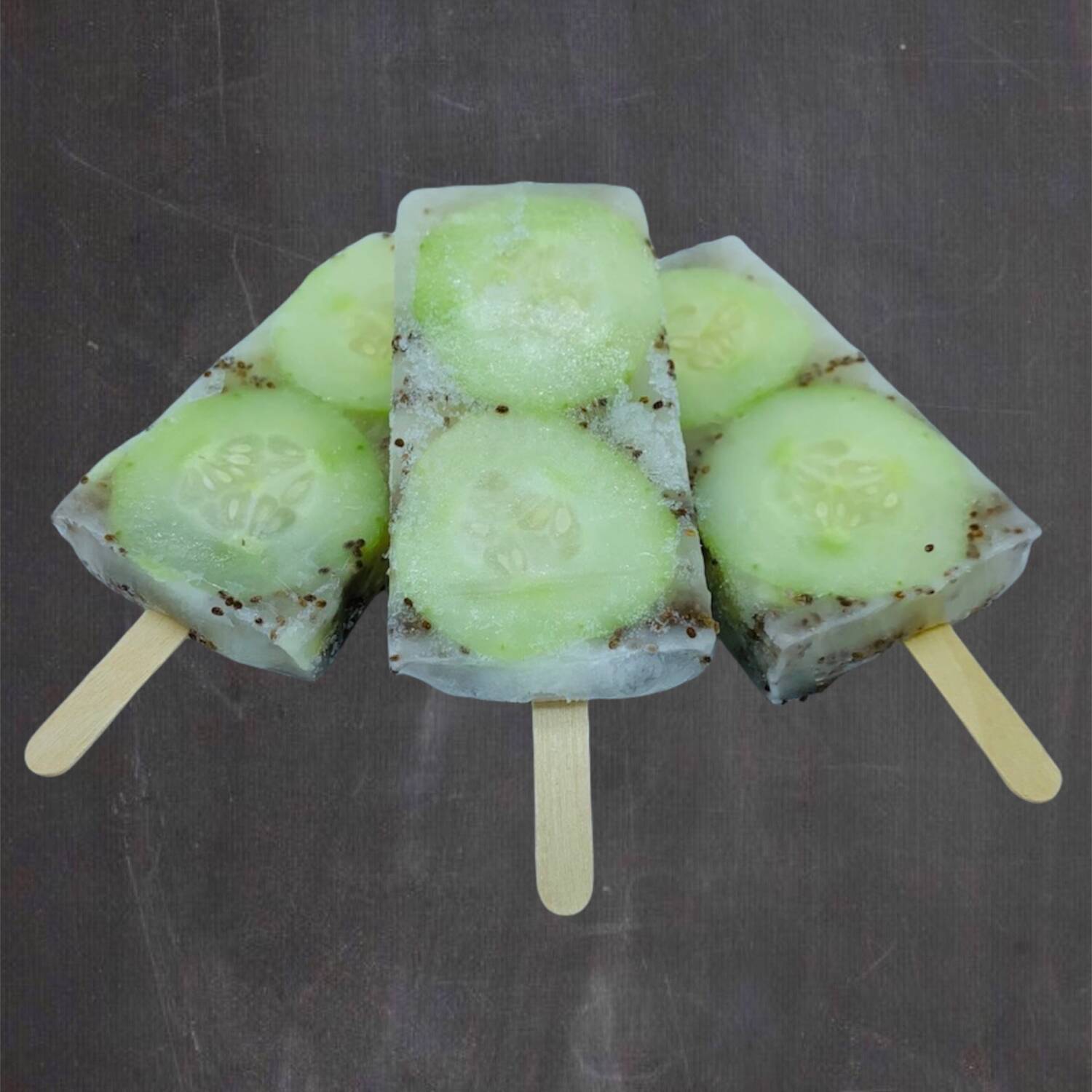 Paleta de Limón con Pepino y Chía