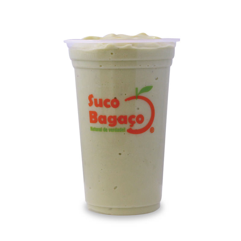 Abacaxi, coco, leite integral, leite condensado e açúcar