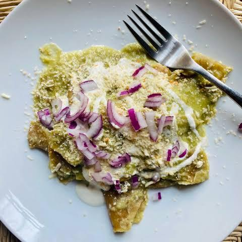 Chilaquiles Suizos