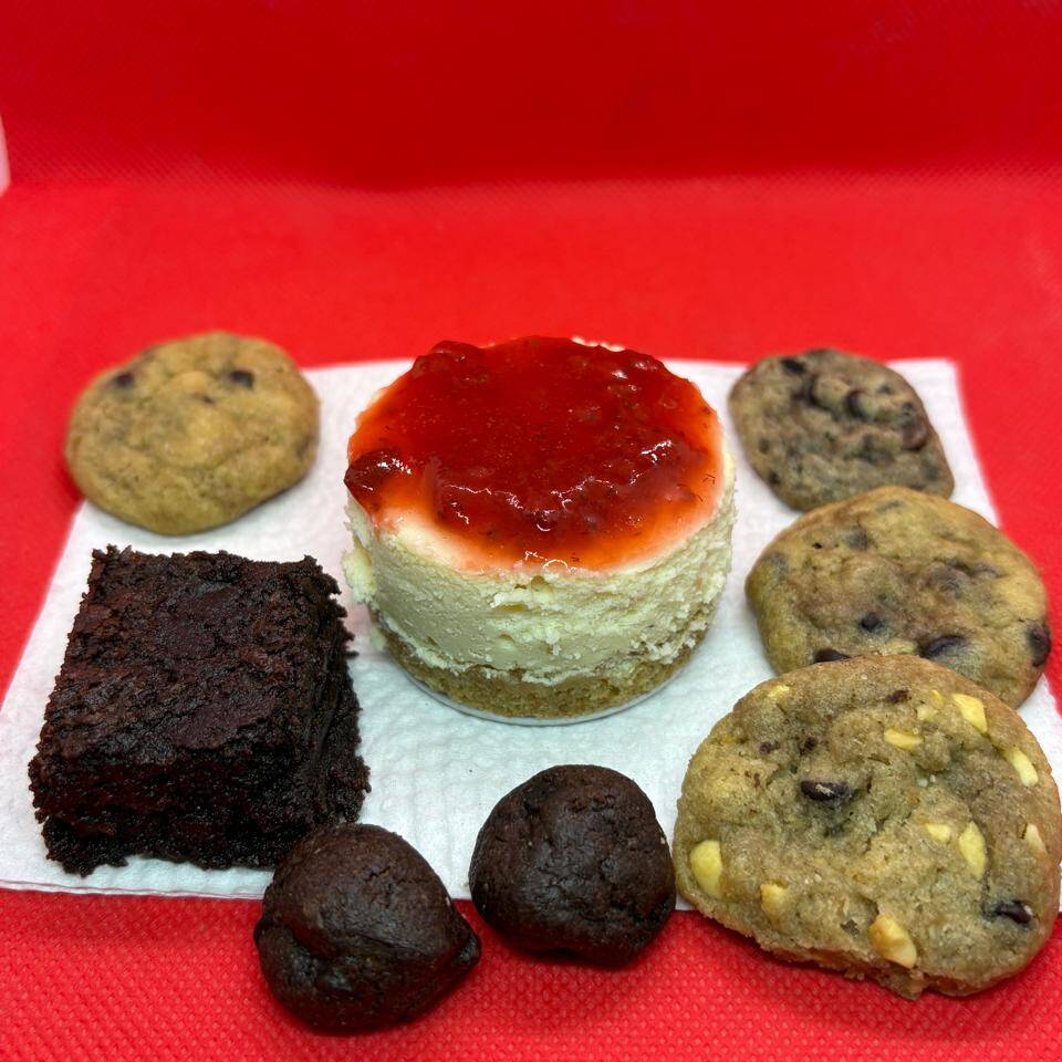 Sweet Tasting Box Family